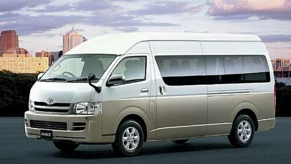 Travel Malang Bali Hiace